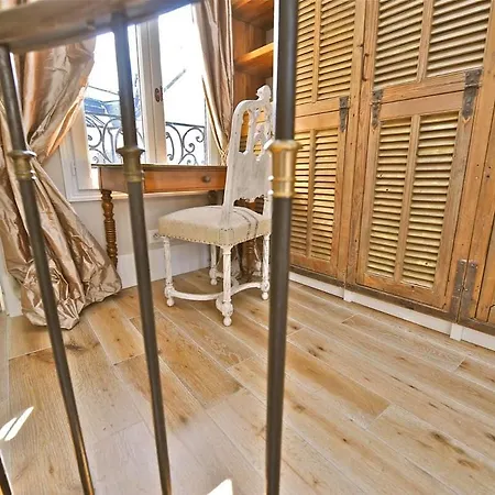 A Balcony On Notre Dame Apartment Paris