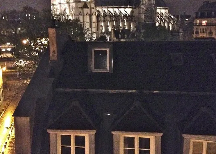 A Balcony On Notre Dame