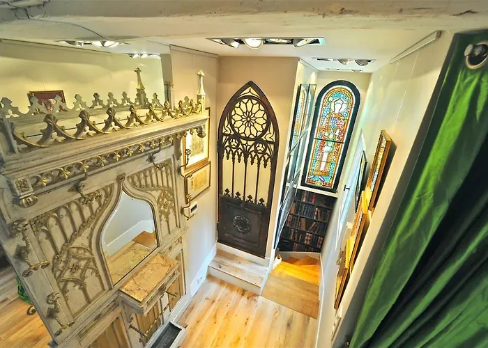 A Balcony On Notre Dame *