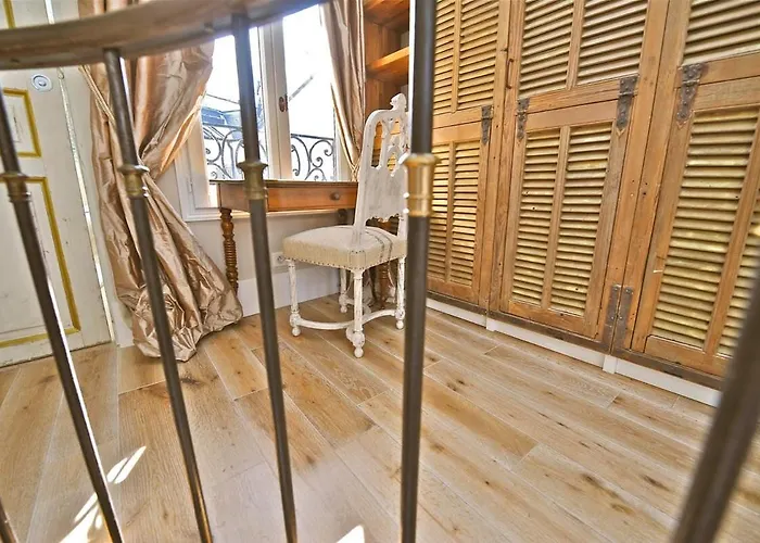 A Balcony On Notre Dame Apartment Paris
